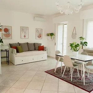  Appartamento 14k House Peschiera Del Garda Vicino Gardaland E Pederzoli